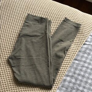 25” Lululemon align leggings
